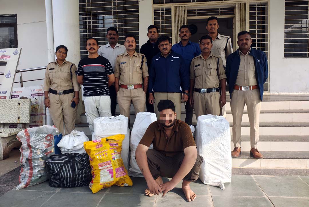 Kotwali police crackdown on illicit liquor seizes 241.99 liters of illicit liquor worth over 97,000 rupees